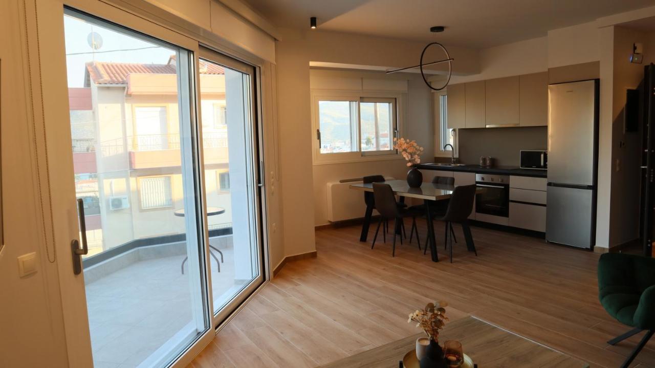 Elia Luxury Residence Chalkís Eksteriør billede